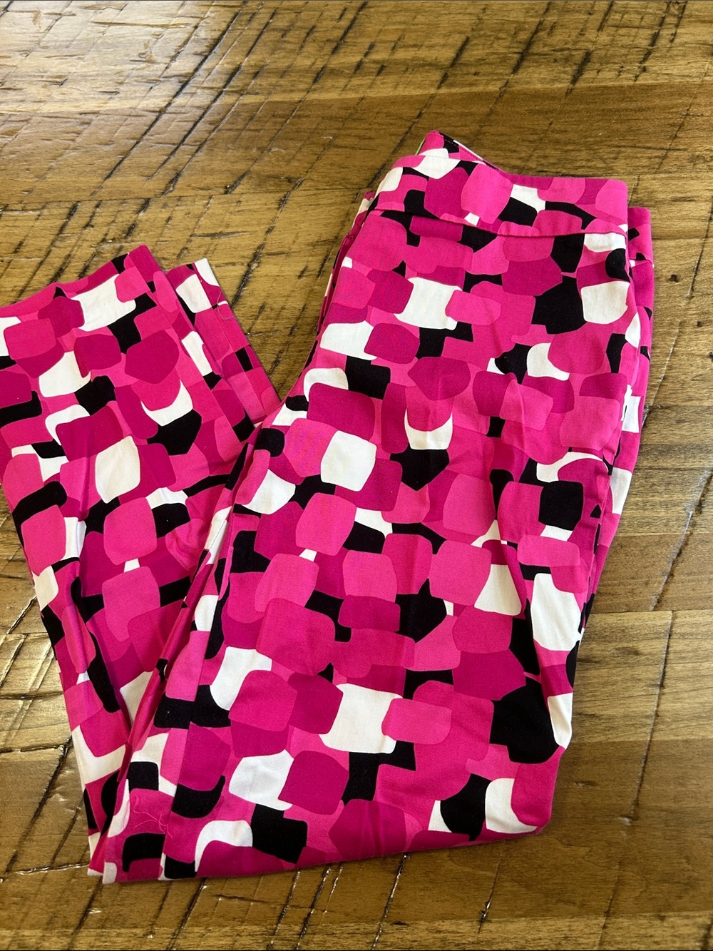 Pappagallo ladies print ankle pants size 8